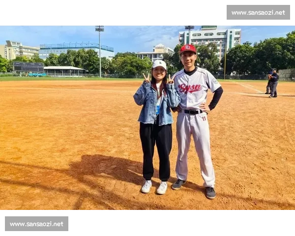 何迪夫:棒球织纽带,志愿连湾区 何迪夫:棒球织纽带,志愿连湾区